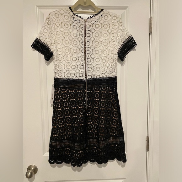 Aqua NWT short sleeve dress with black and white lace overlay - Picture 2 of 4